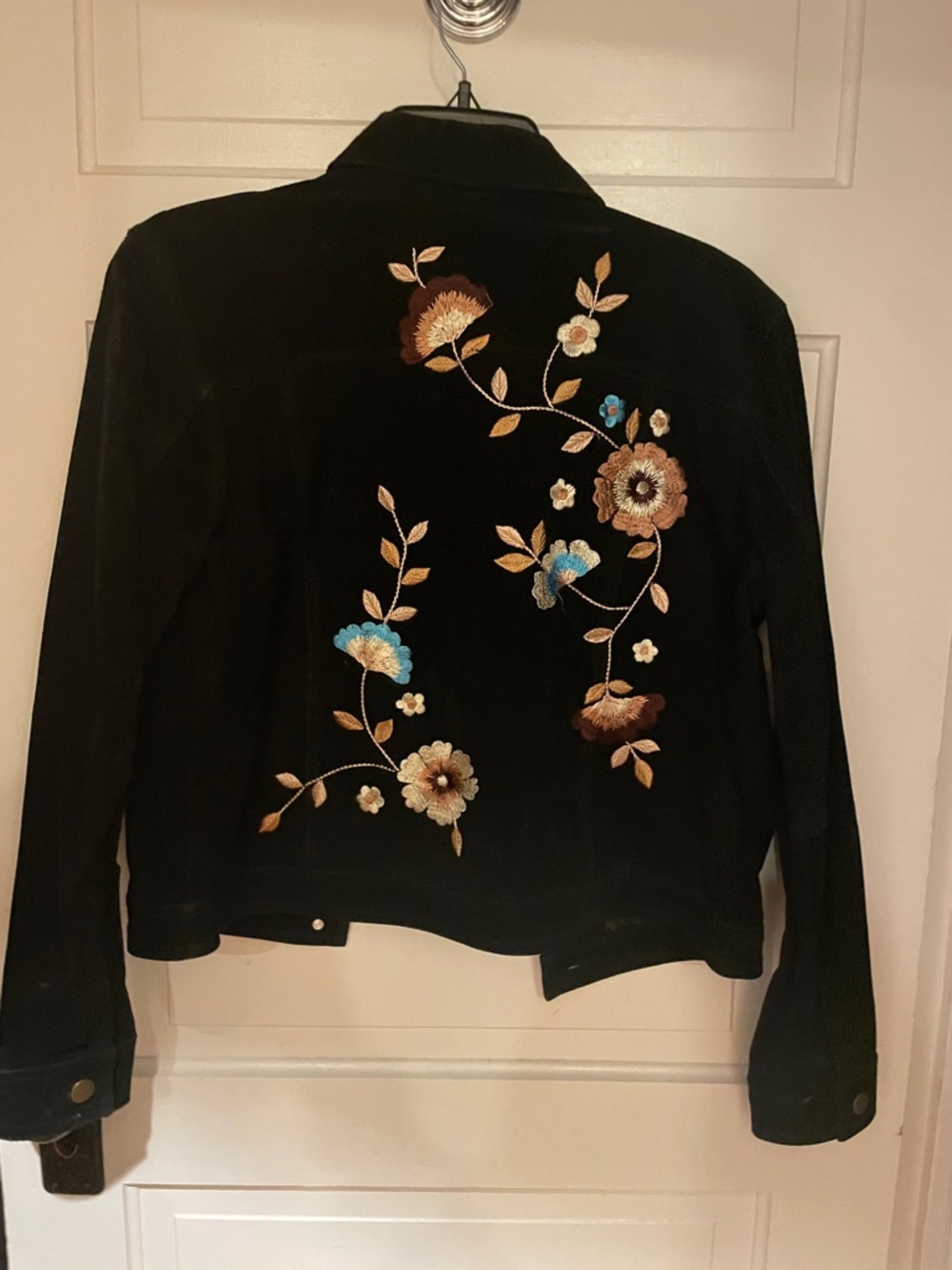 Brandon Thomas Black suede Jacket with Embroidered Floral Vine - Picture 6 of 8